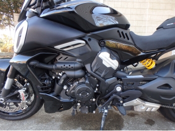 �������� �� ������ �������� Ducati Diavel V4 2023 ���� 13