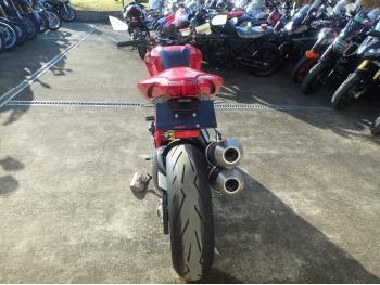 �������� �� ������ �������� Ducati Streetfighter 848 2011 ���� 10