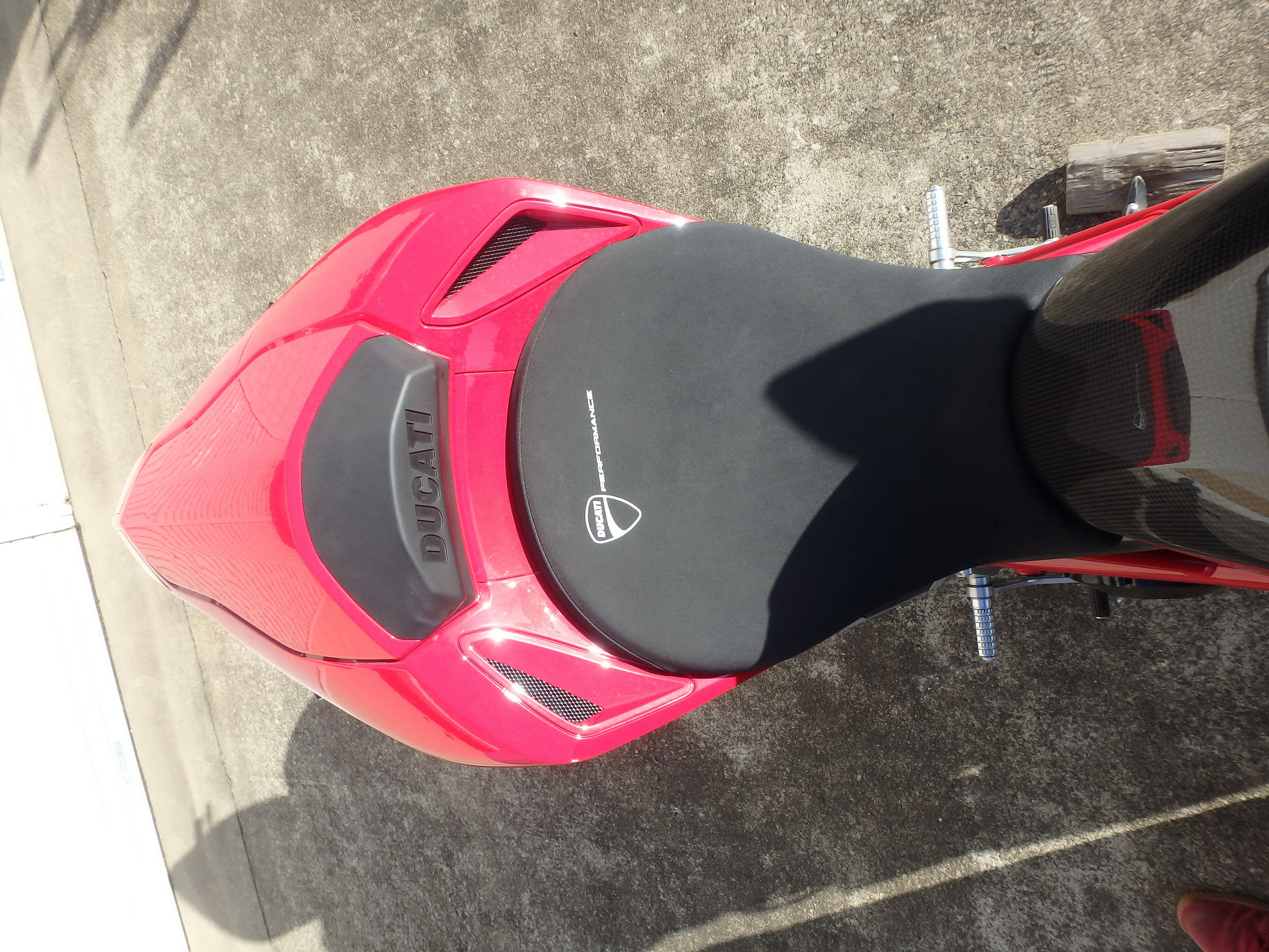 Купить мотоцикл Ducati Streetfighter 848 2011 фото 23