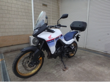 �������� �� ������ �������� Honda XL750 Transalp 2023 ���� 11