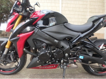 �������� �� ������ �������� Suzuki GSX-S1000 2015 ���� 13