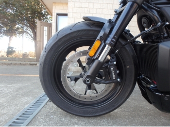 �������� �� ������ �������� Harley Davidson RH1250S Sportster S 2021 ���� 12