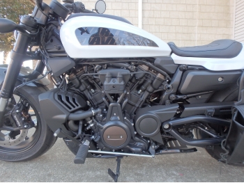 �������� �� ������ �������� Harley Davidson RH1250S Sportster S 2021 ���� 13