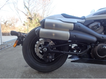 �������� �� ������ �������� Harley Davidson RH1250S Sportster S 2021 ���� 15