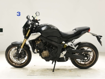 �������� �� ������ �������� Honda CB650R 2022 ���� 1