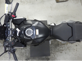 �������� �� ������ �������� Honda CB650R 2022 ���� 3