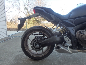 �������� �� ������ �������� Honda CB650R 2022 ���� 15