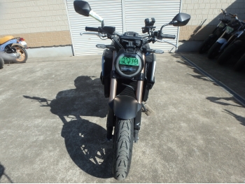 �������� �� ������ �������� Honda CB650R 2023 ���� 6