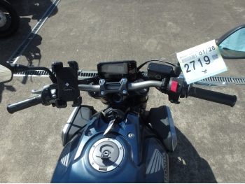 �������� �� ������ �������� Honda CB650R 2023 ���� 21