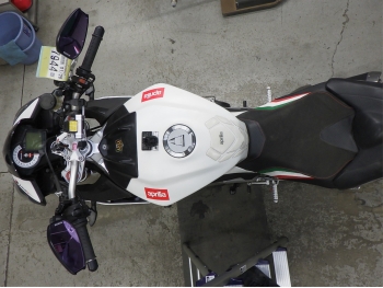 �������� �� ������ �������� Aprilia Tuono V4R 2015 ���� 3