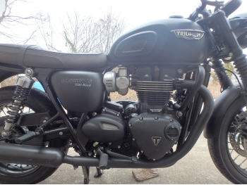 �������� �� ������ �������� Triumph Bonneville T120 2020 ���� 15