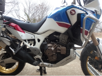�������� �� ������ �������� Honda CRF 1000L Africa Twin / DCT 2018 ���� 17