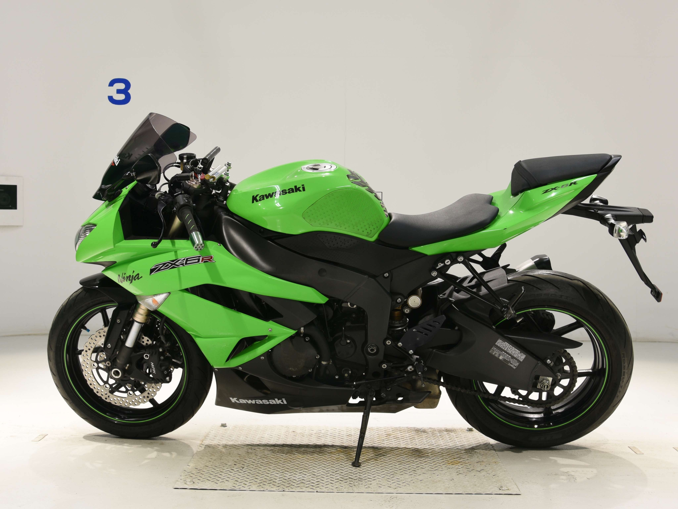 Купить мотоцикл Kawasaki ZX-6R 2009 фото 1