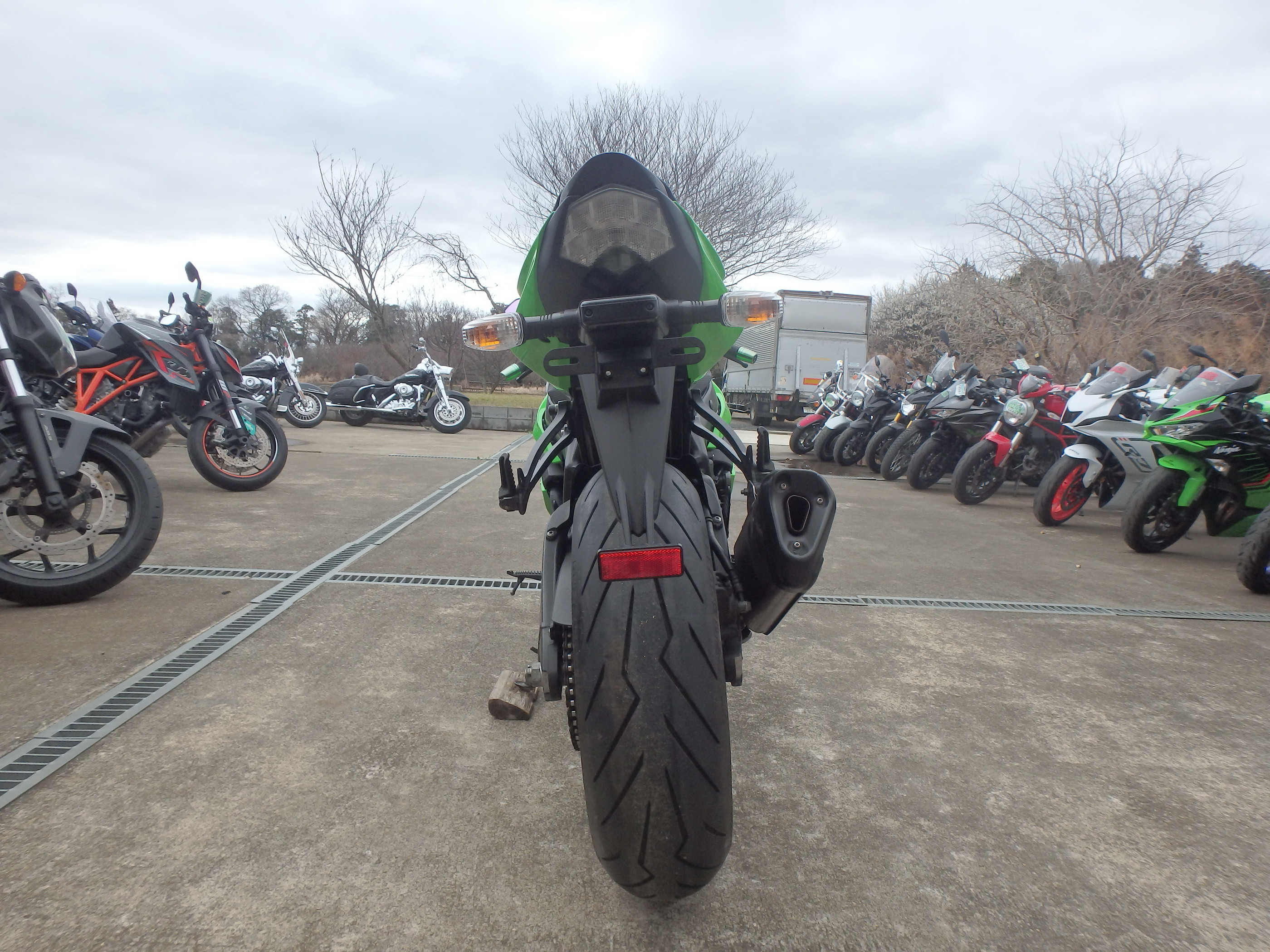 Купить мотоцикл Kawasaki ZX-6R 2009 фото 11