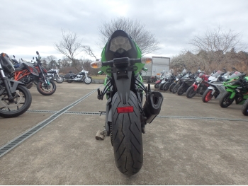 �������� �� ������ �������� Kawasaki ZX-6R 2009 ���� 11