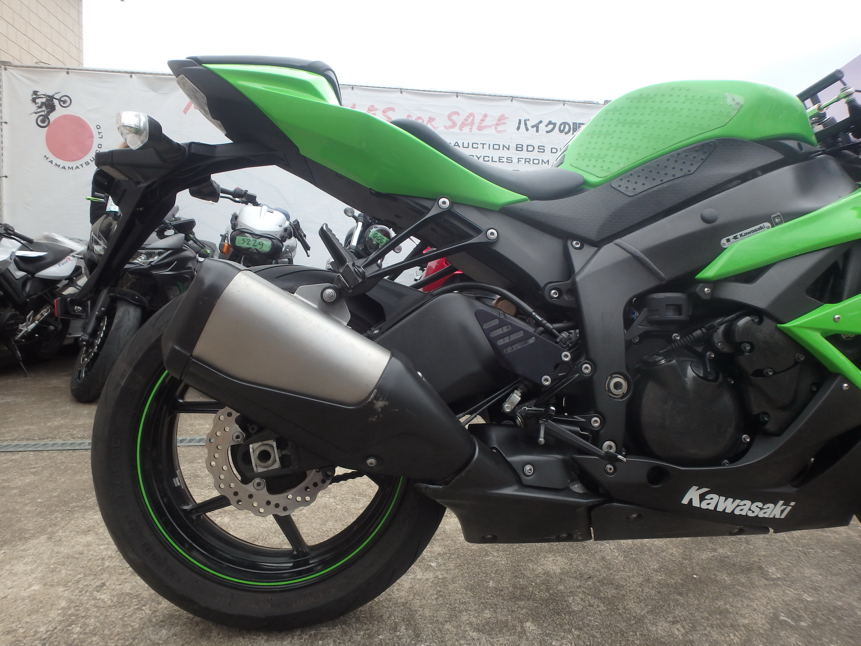 Купить мотоцикл Kawasaki ZX-6R 2009 фото 18