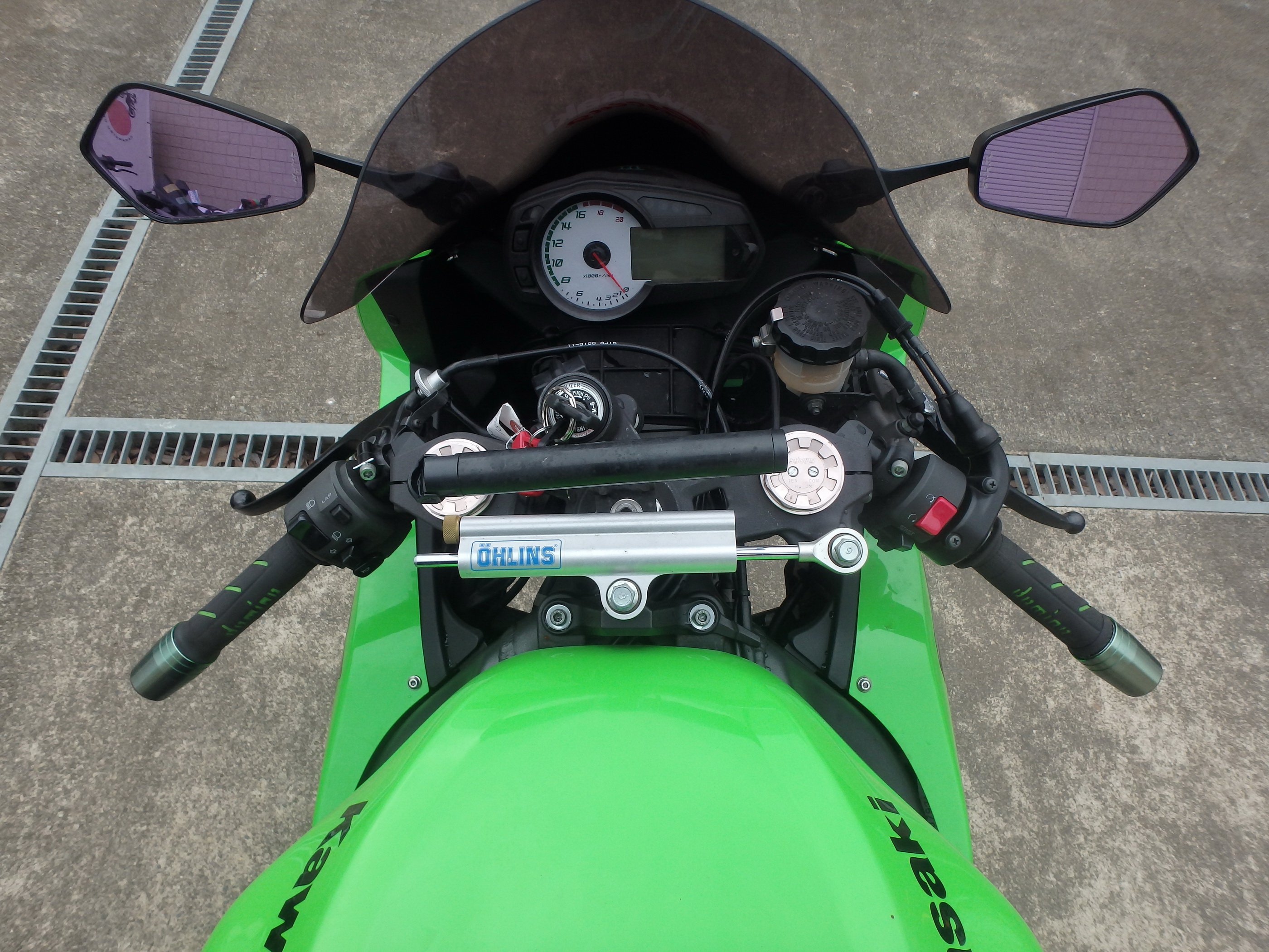 Купить мотоцикл Kawasaki ZX-6R 2009 фото 22