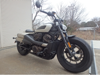 �������� �� ������ �������� Harley Davidson RH1250S Sportster S 2022 ���� 2