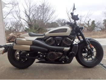 �������� �� ������ �������� Harley Davidson RH1250S Sportster S 2022 ���� 3