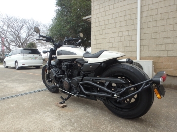 �������� �� ������ �������� Harley Davidson RH1250S Sportster S 2022 ���� 6