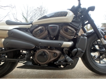 �������� �� ������ �������� Harley Davidson RH1250S Sportster S 2022 ���� 13