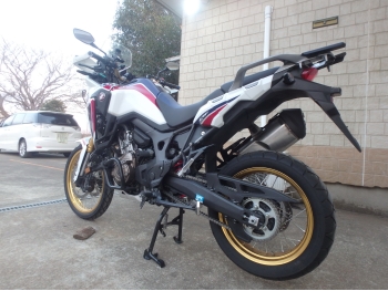 �������� �� ������ �������� Honda CRF1000L AfricaTwin / DCT 2017 ���� 6