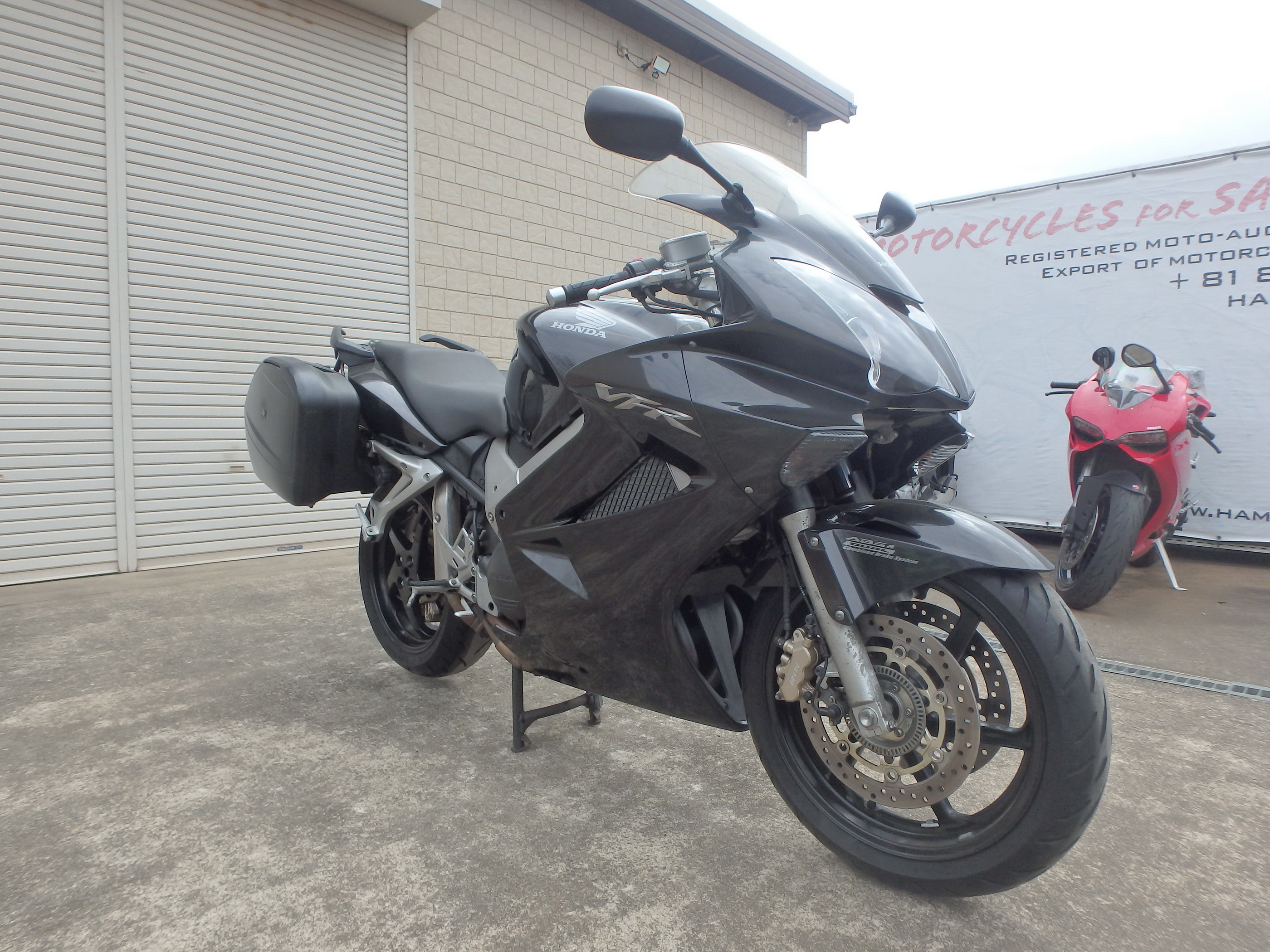 Купить мотоцикл Honda VFR800-2A 2006 фото 7