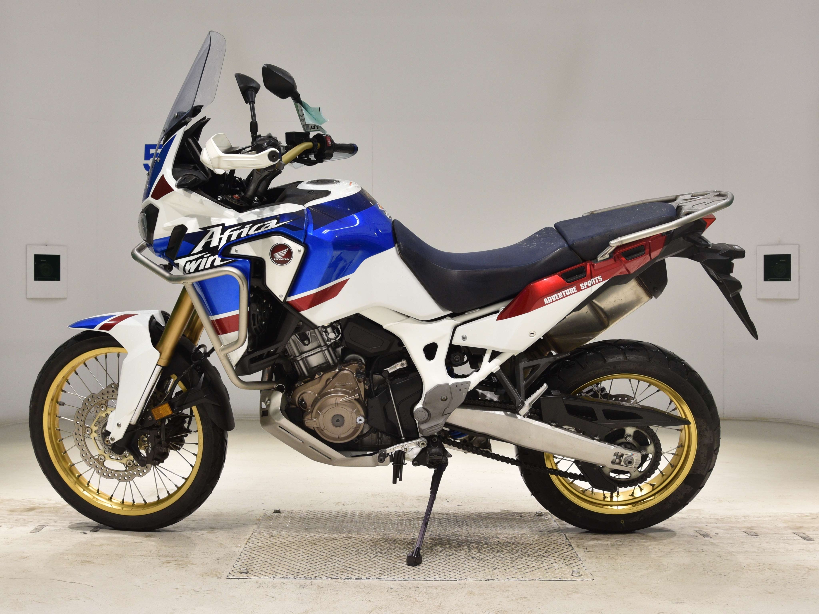 Купить мотоцикл Honda CRF1000L AfricaTwin 2018 фото 1