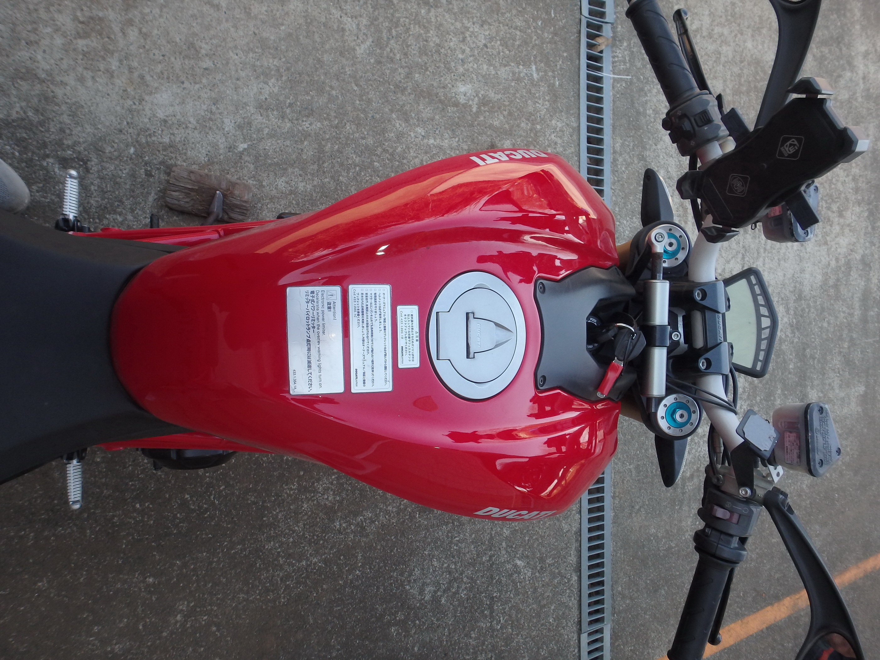 Купить мотоцикл Ducati Streetfighter S 2013 фото 22