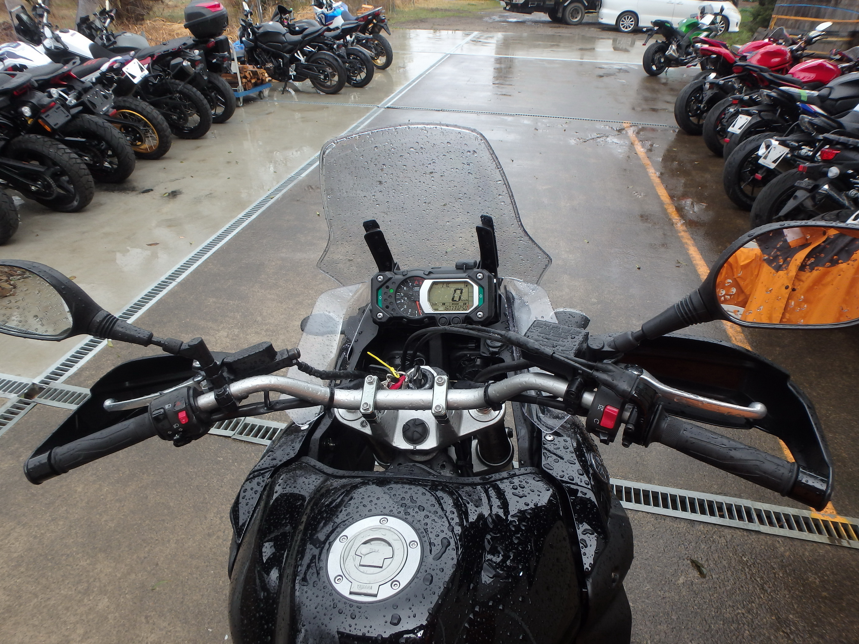 Купить мотоцикл Yamaha XT1200Z Super Tenere 2013 фото 16