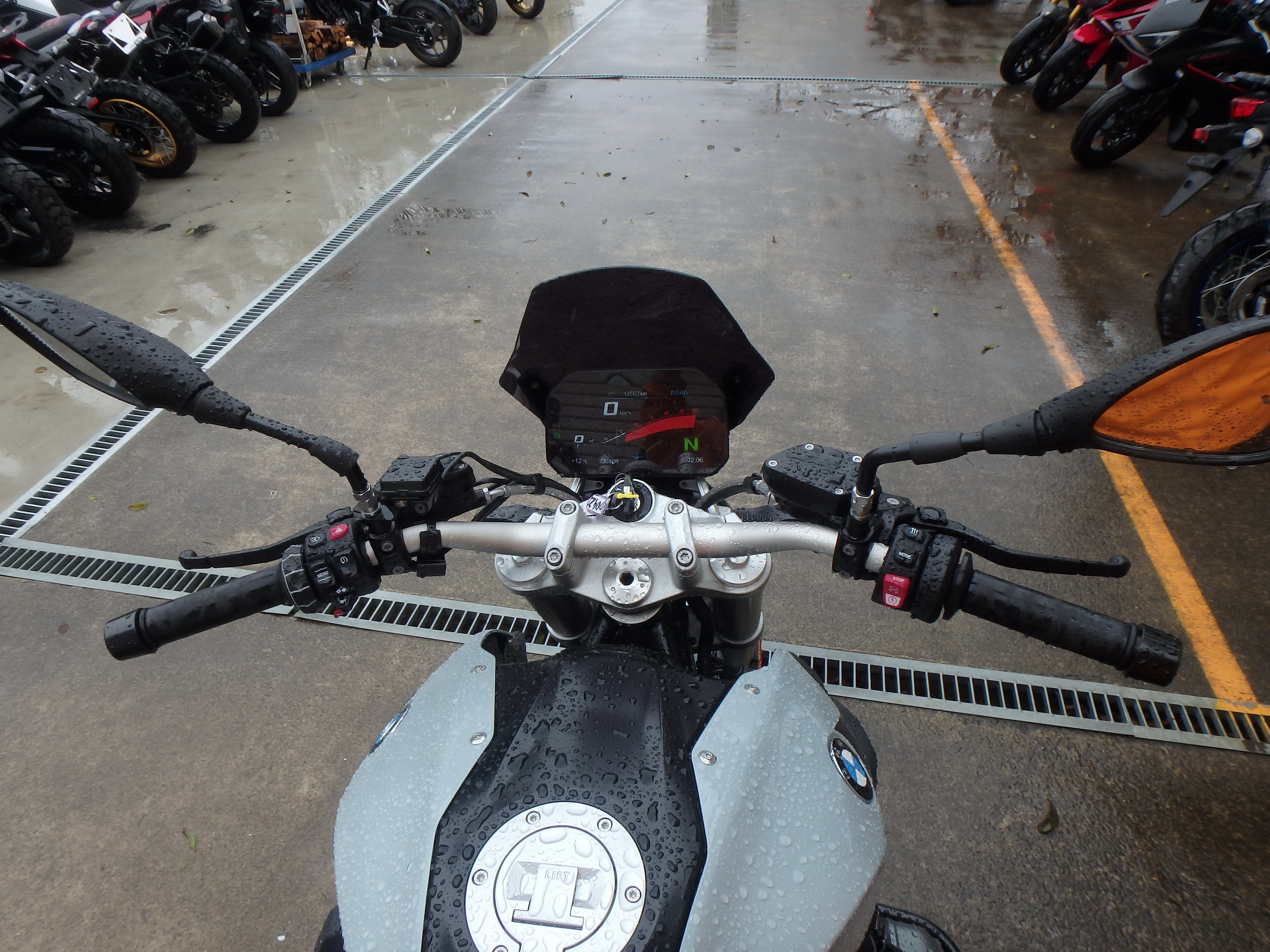 Купить мотоцикл BMW R1250R 2023 фото 16