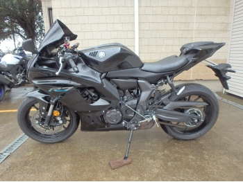 �������� �� ������ �������� Yamaha YZF-R7 2023 ���� 7