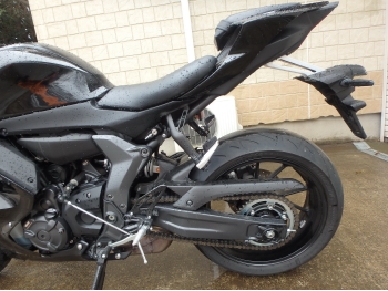 �������� �� ������ �������� Yamaha YZF-R7 2023 ���� 11