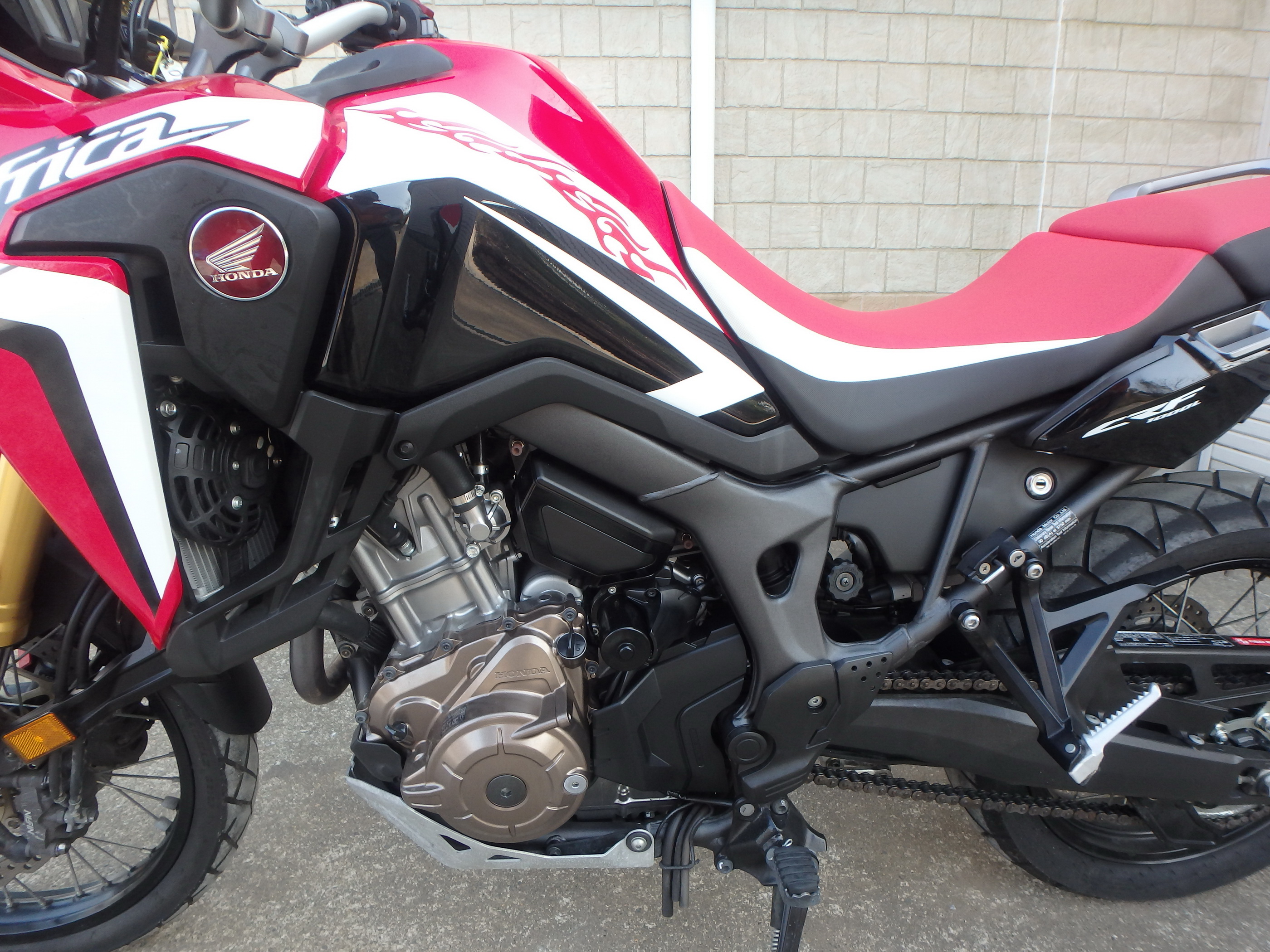 Купить мотоцикл Honda CRF1000L AfricaTwin/DCT 2016 фото 10