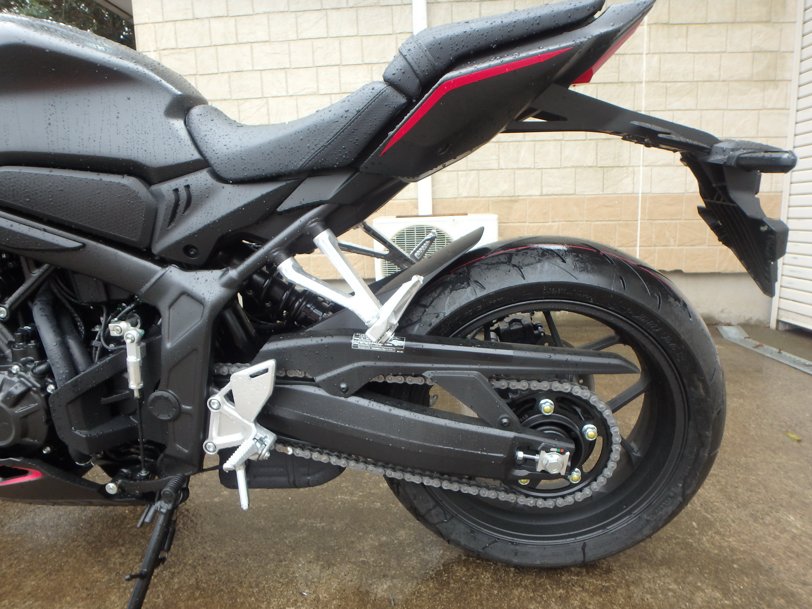 Купить мотоцикл Honda CBR650R E-Clutch 2025 фото 11
