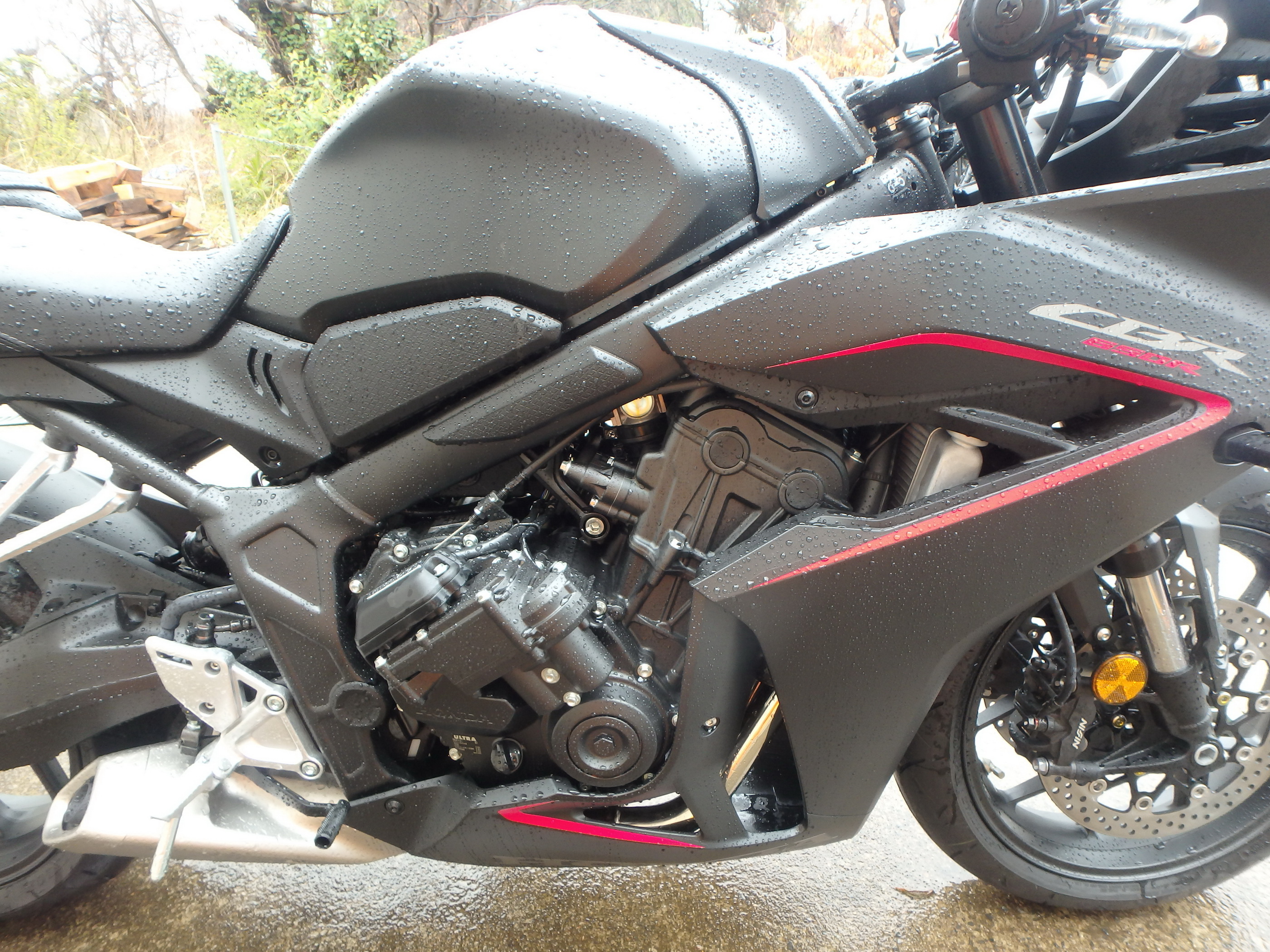 Купить мотоцикл Honda CBR650R E-Clutch 2025 фото 13