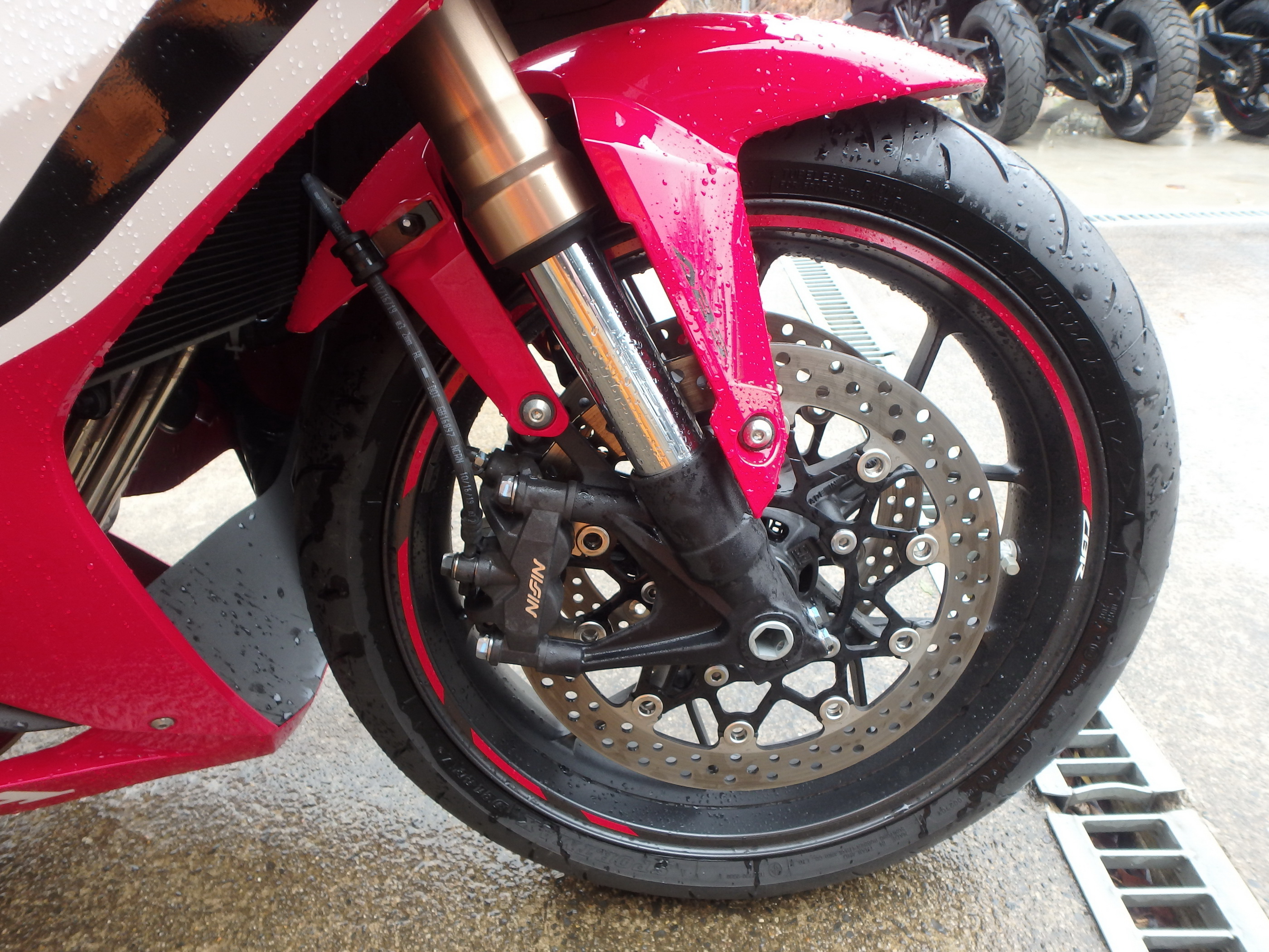 Купить мотоцикл Honda CBR650R 2020 фото 14