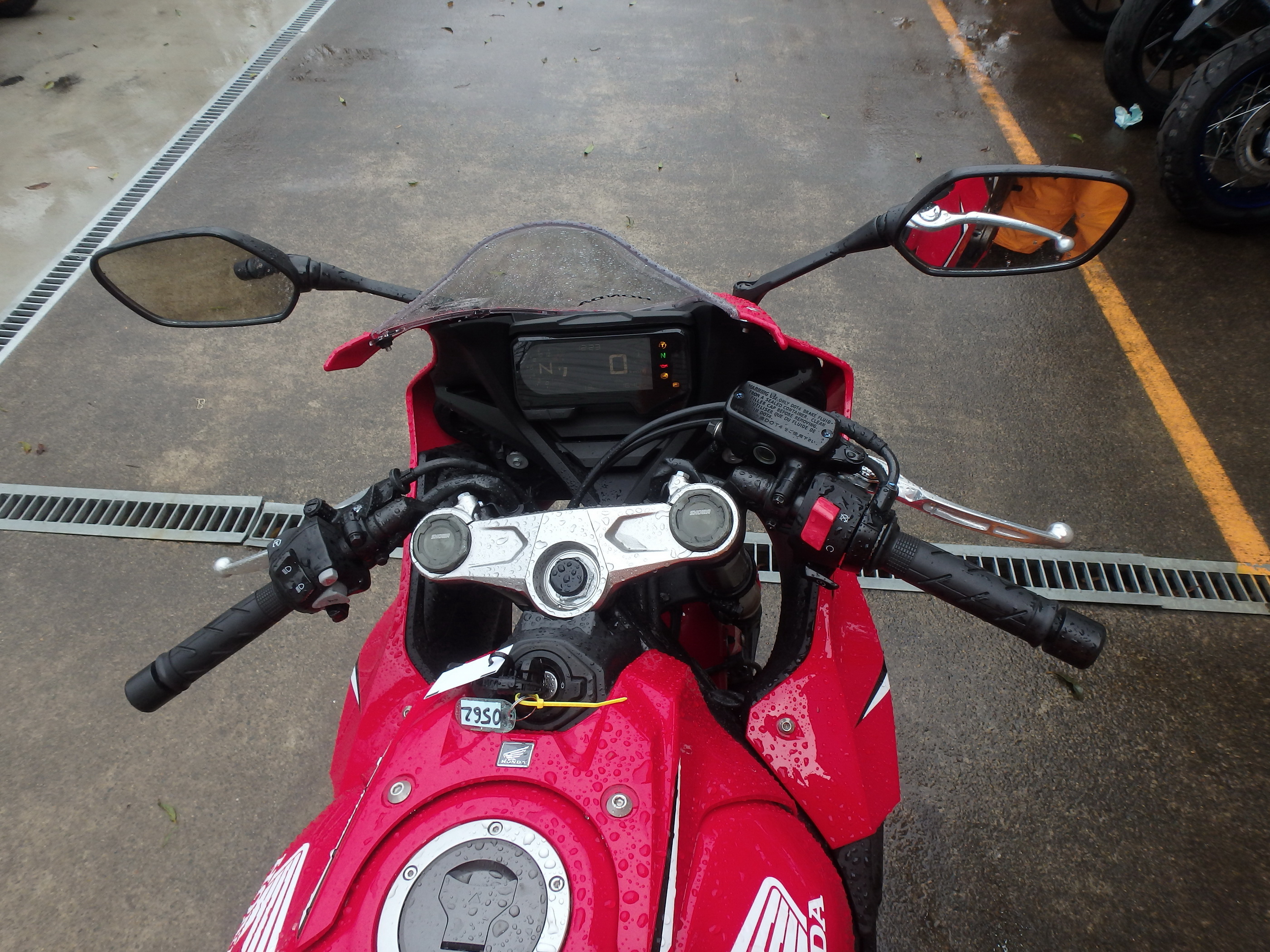 Купить мотоцикл Honda CBR650R 2020 фото 16