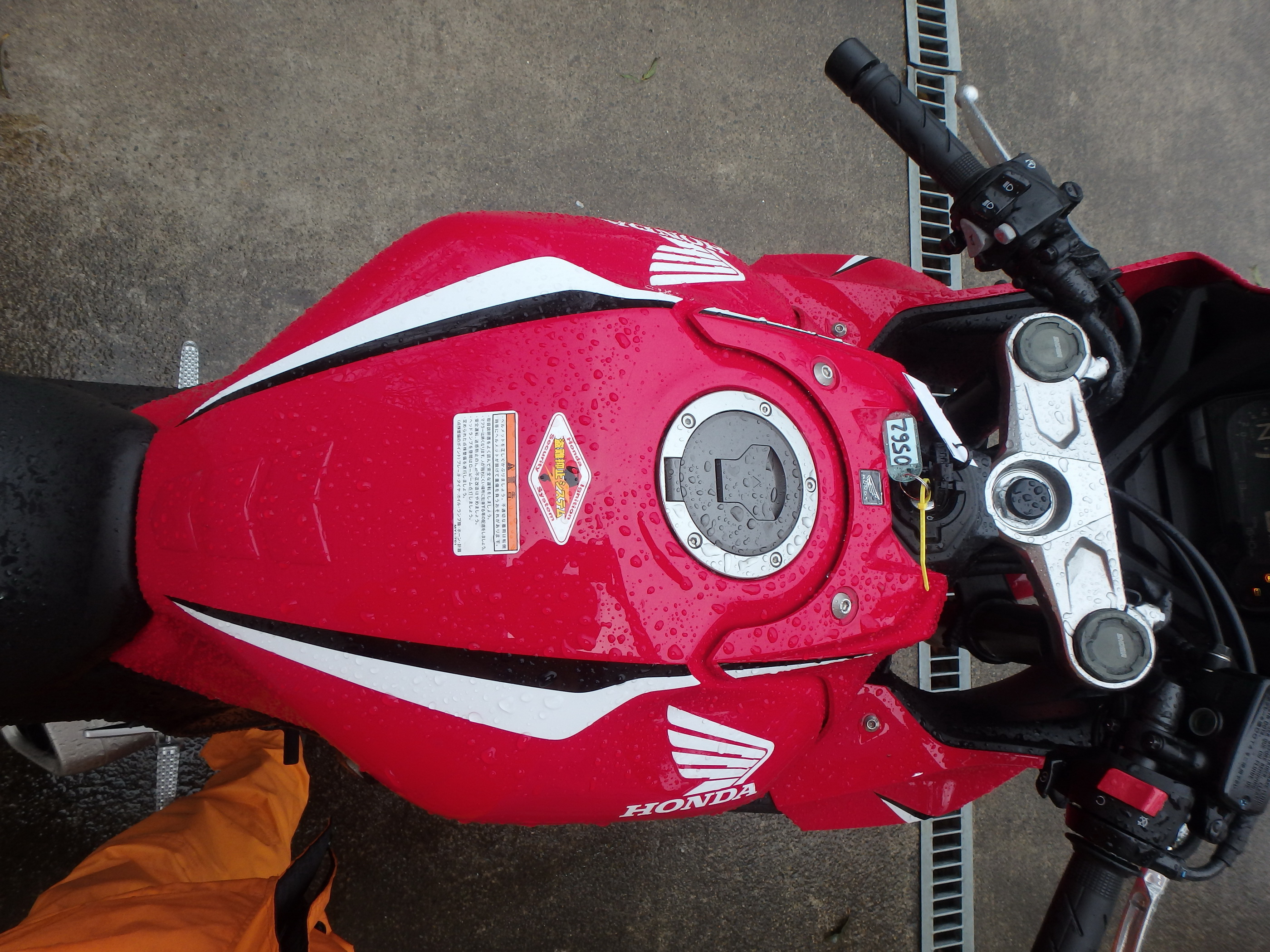 Купить мотоцикл Honda CBR650R 2020 фото 17
