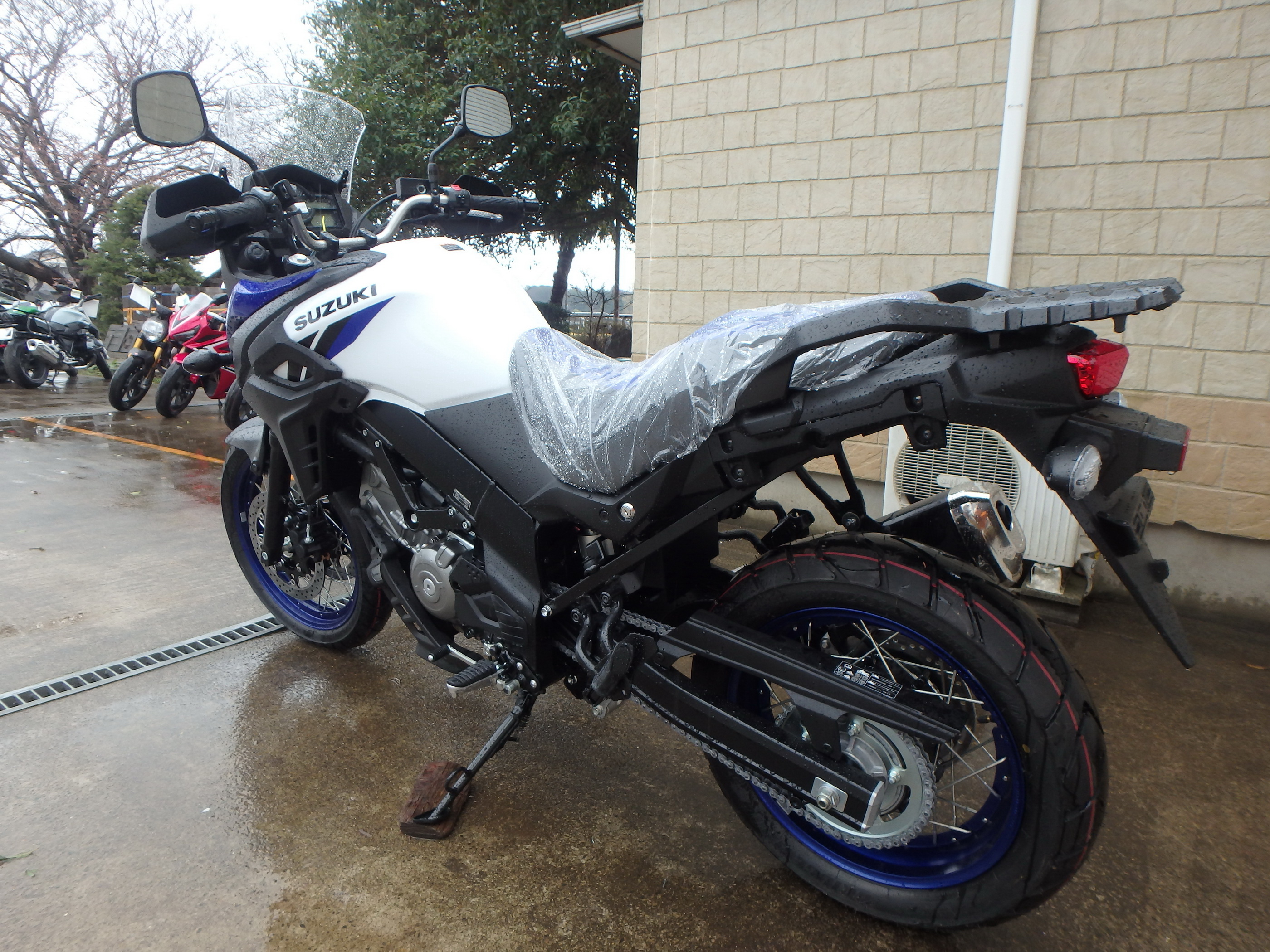 Купить мотоцикл Suzuki V-Strom650XTA DL650XTA 2025 фото 6