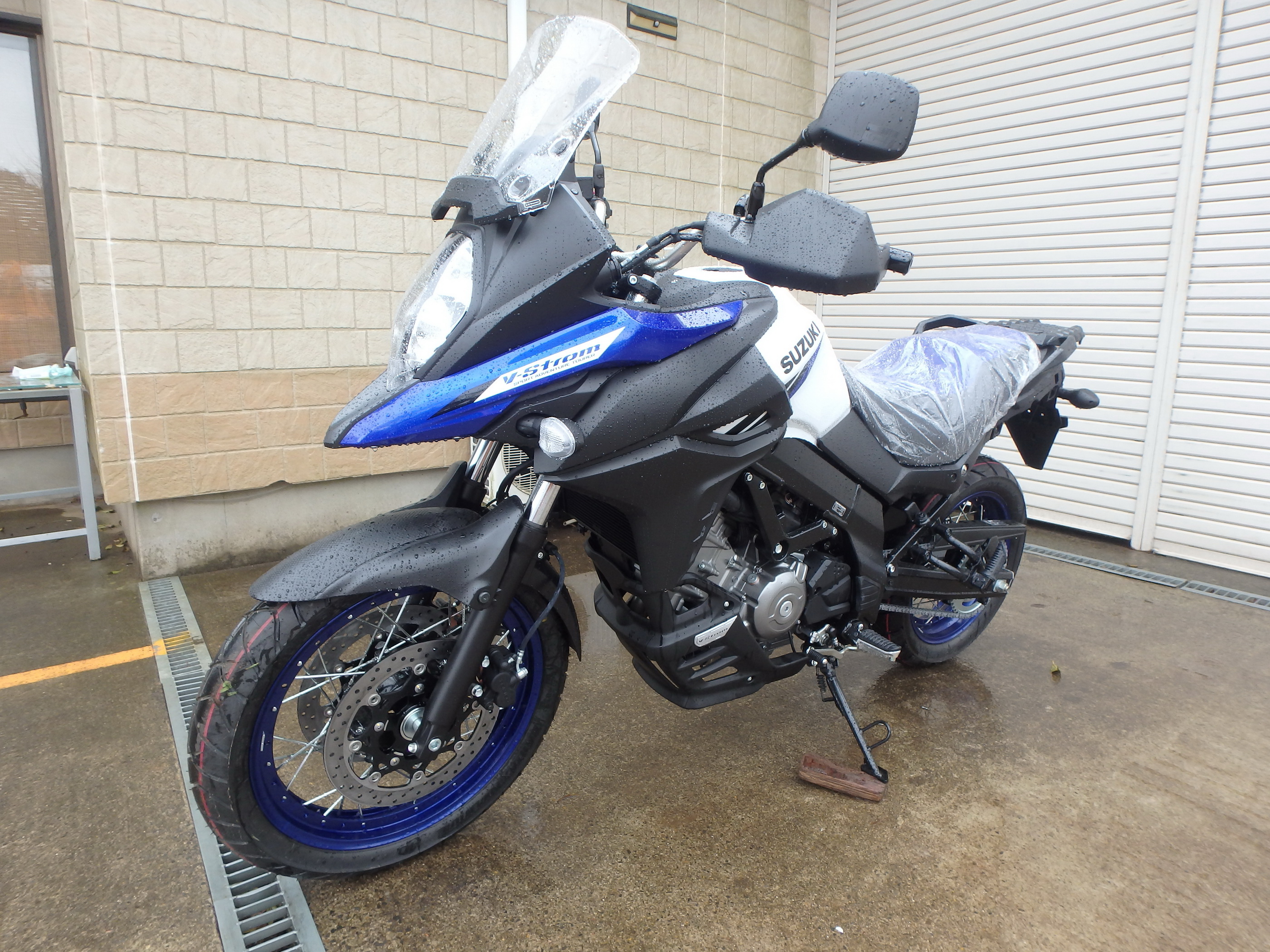 Купить мотоцикл Suzuki V-Strom650XTA DL650XTA 2025 фото 8