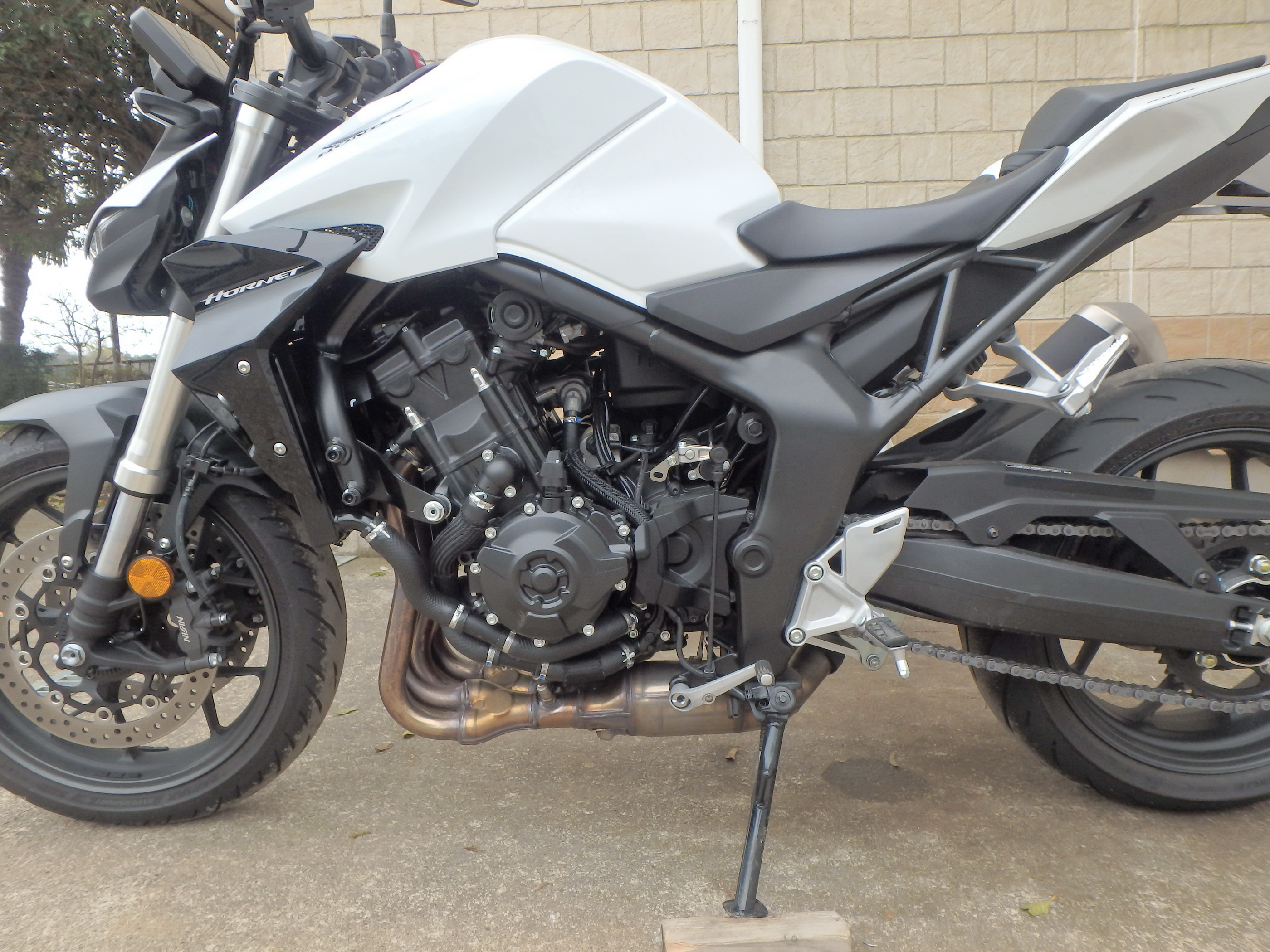 Купить мотоцикл Honda CB1000 Hornet 2025 фото 10