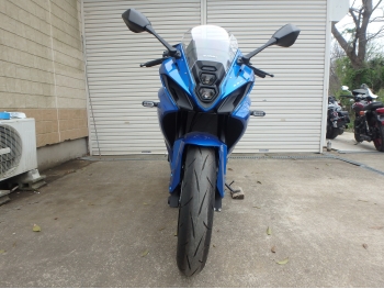�������� �� ������ �������� Suzuki GSX-8R 2026 ���� 1