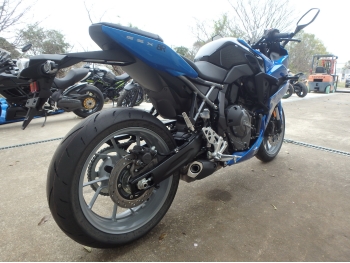 �������� �� ������ �������� Suzuki GSX-8R 2026 ���� 4