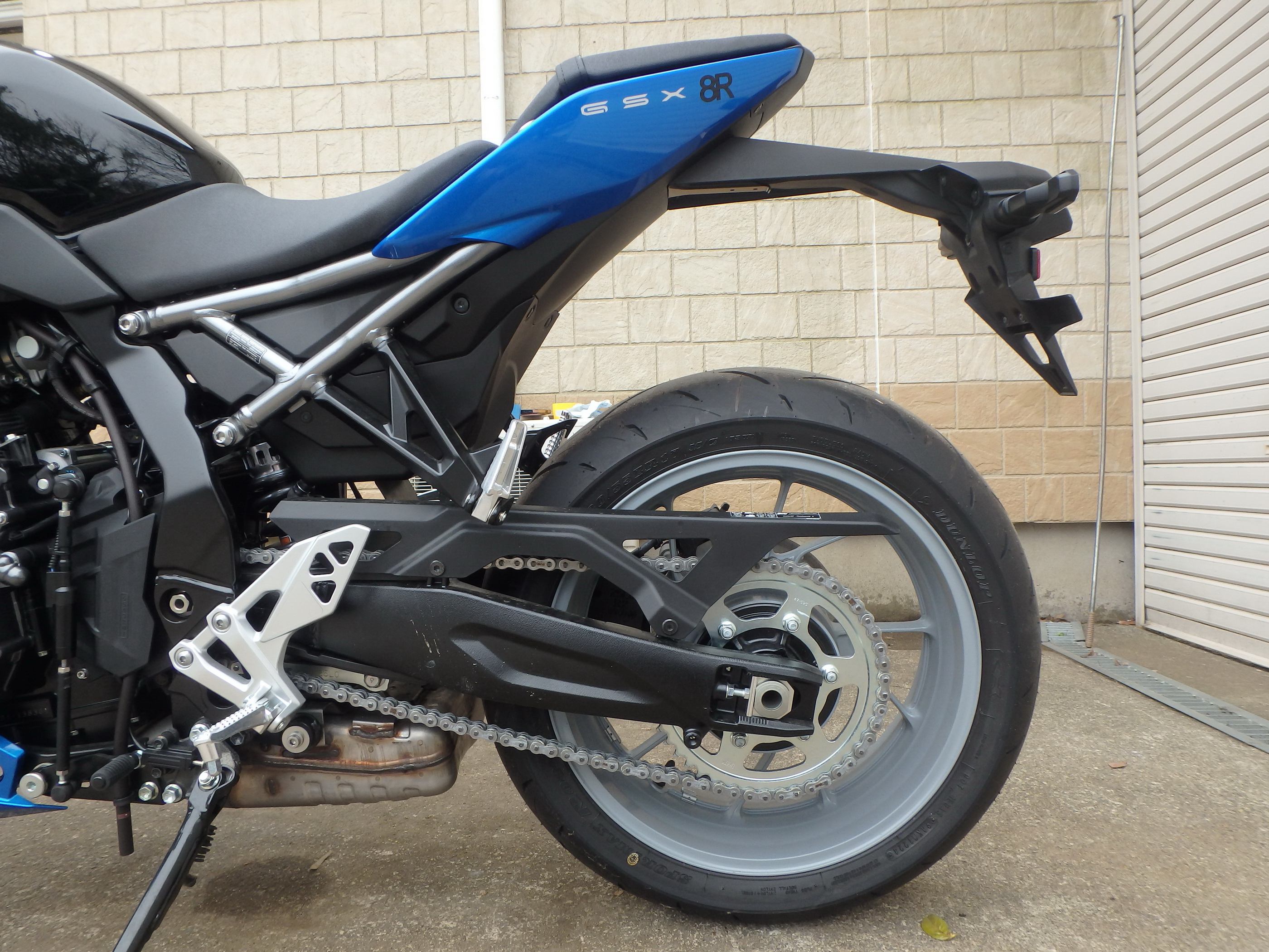 Купить мотоцикл Suzuki GSX-8R 2026 фото 11