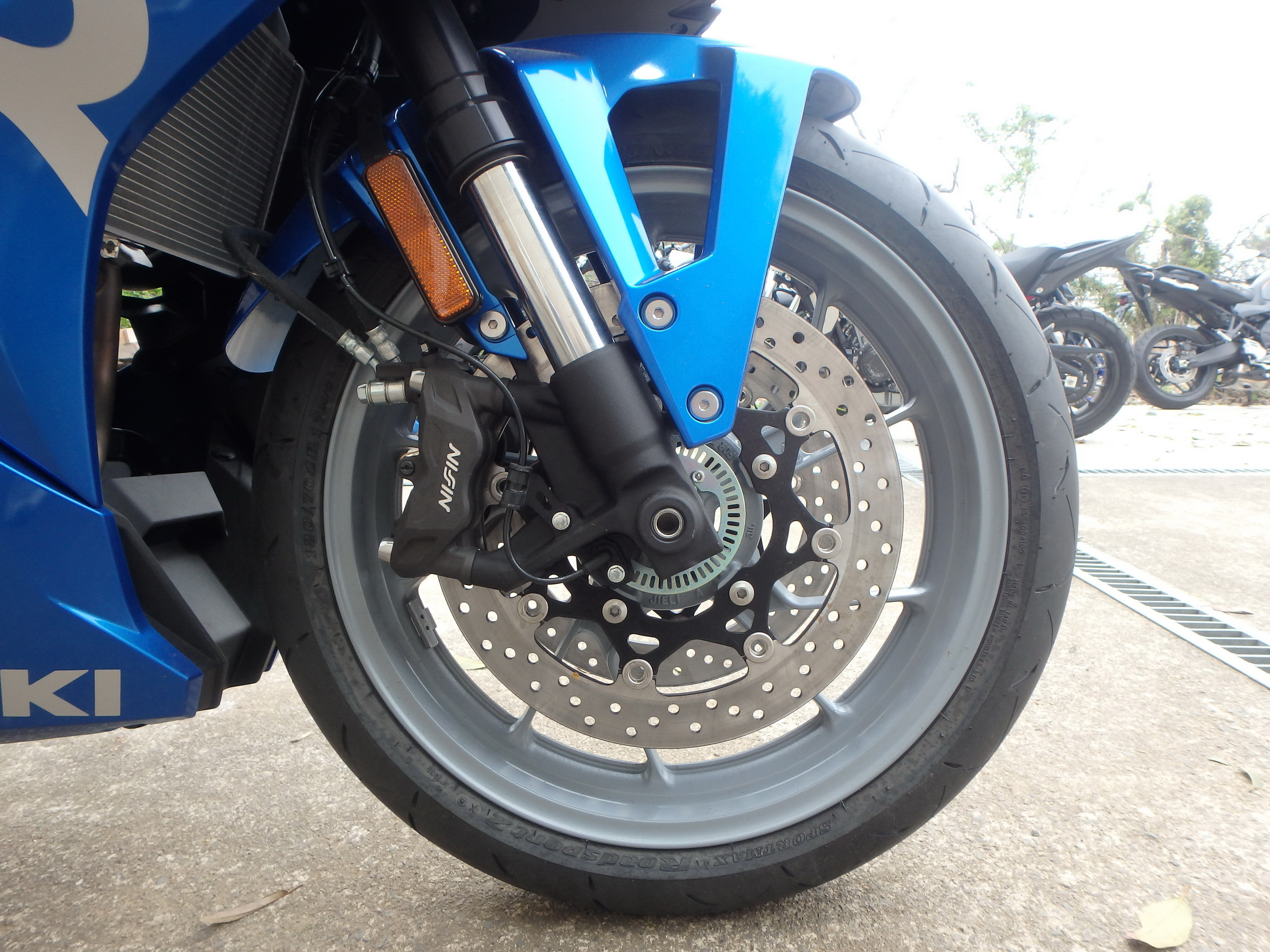 Купить мотоцикл Suzuki GSX-8R 2026 фото 14