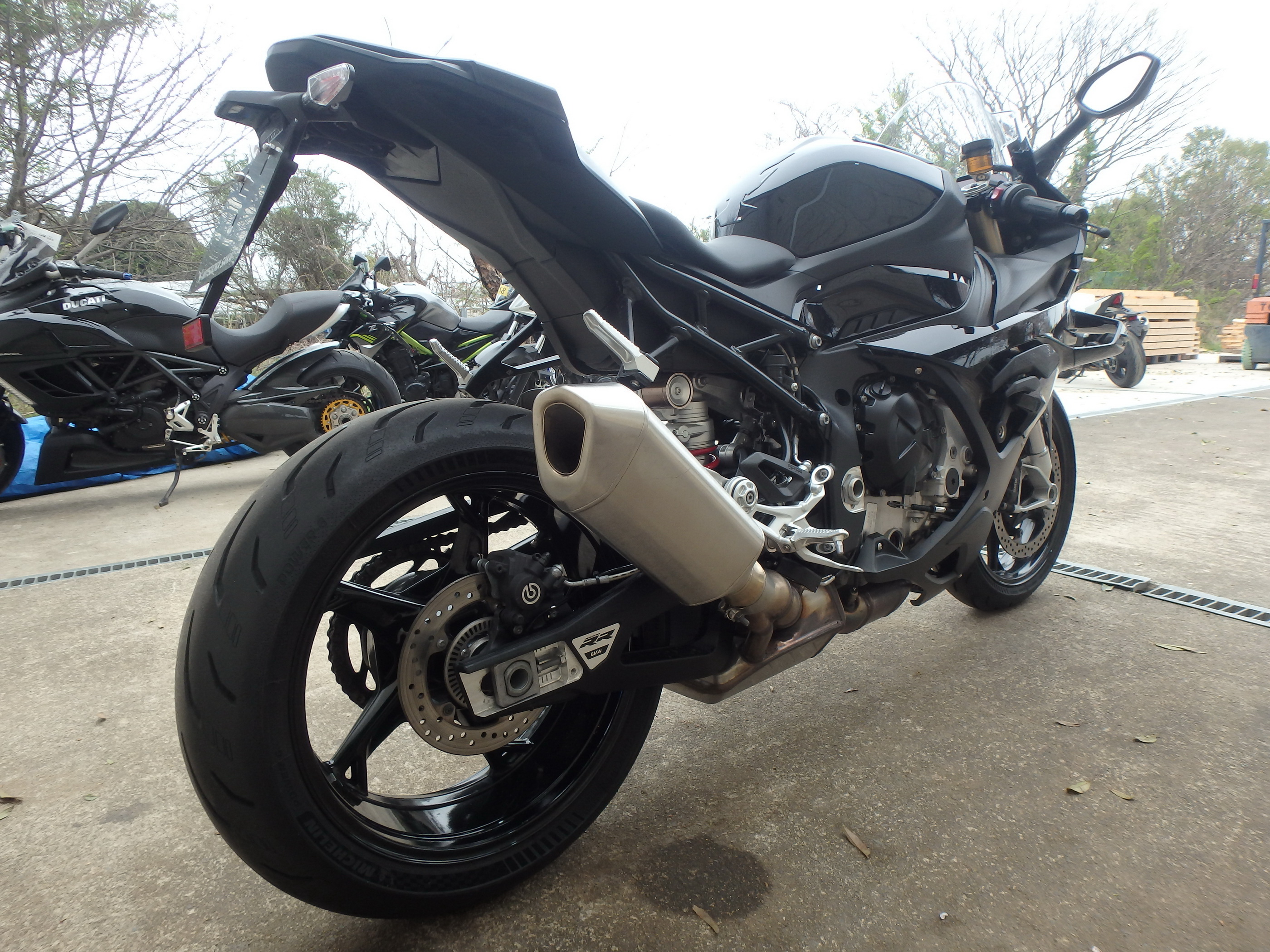 Купить мотоцикл BMW S1000RR 2024 фото 4