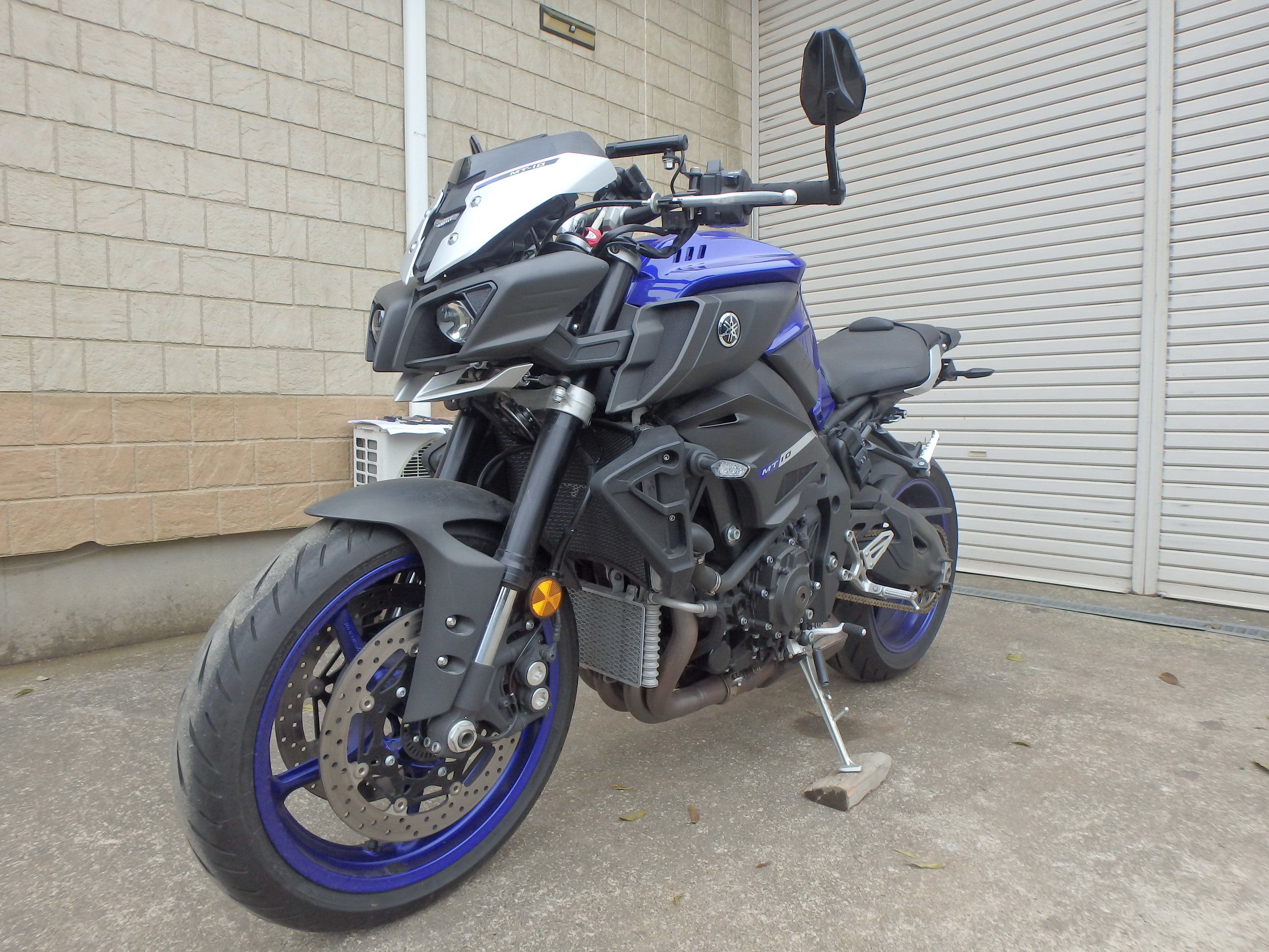 Купить мотоцикл Yamaha MT-10 / FZ-10 2017 фото 8