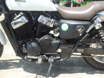 �������� �� ������ �������� Honda VT750S 2010 ���� 15