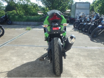 �������� �� ������ �������� Kawasaki Ninja400-2 2023 ���� 10